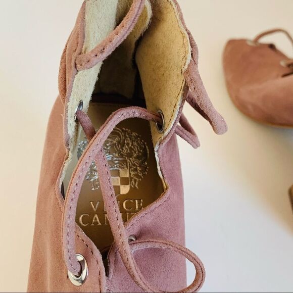 ‎Vince Camuto Chunky Heel Gladiator Sandals - Picture 5 of 7